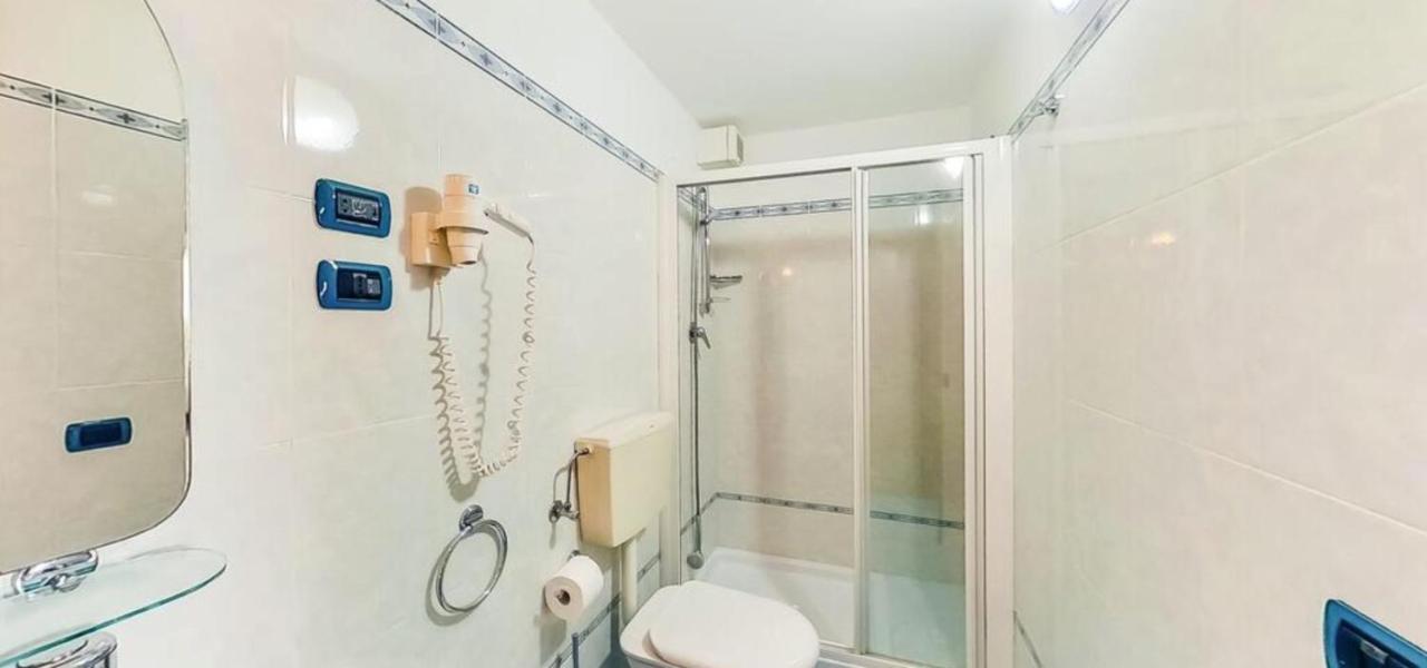 Casa Vacanza Artemis ลีปารี ภายนอก รูปภาพ