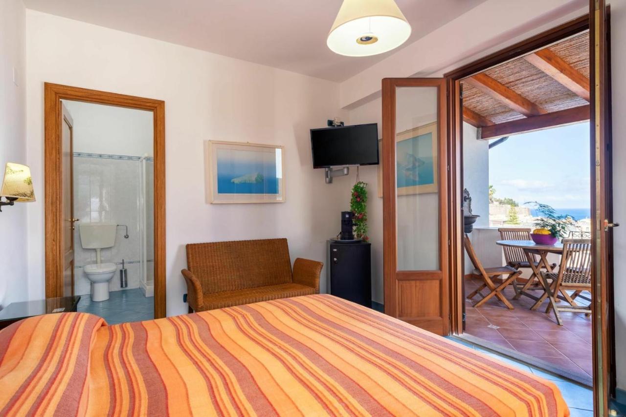 Casa Vacanza Artemis ลีปารี ภายนอก รูปภาพ