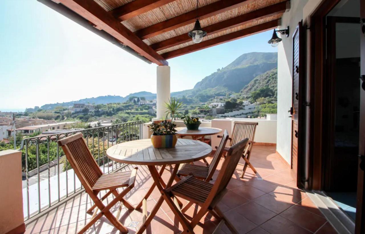 Casa Vacanza Artemis ลีปารี ภายนอก รูปภาพ