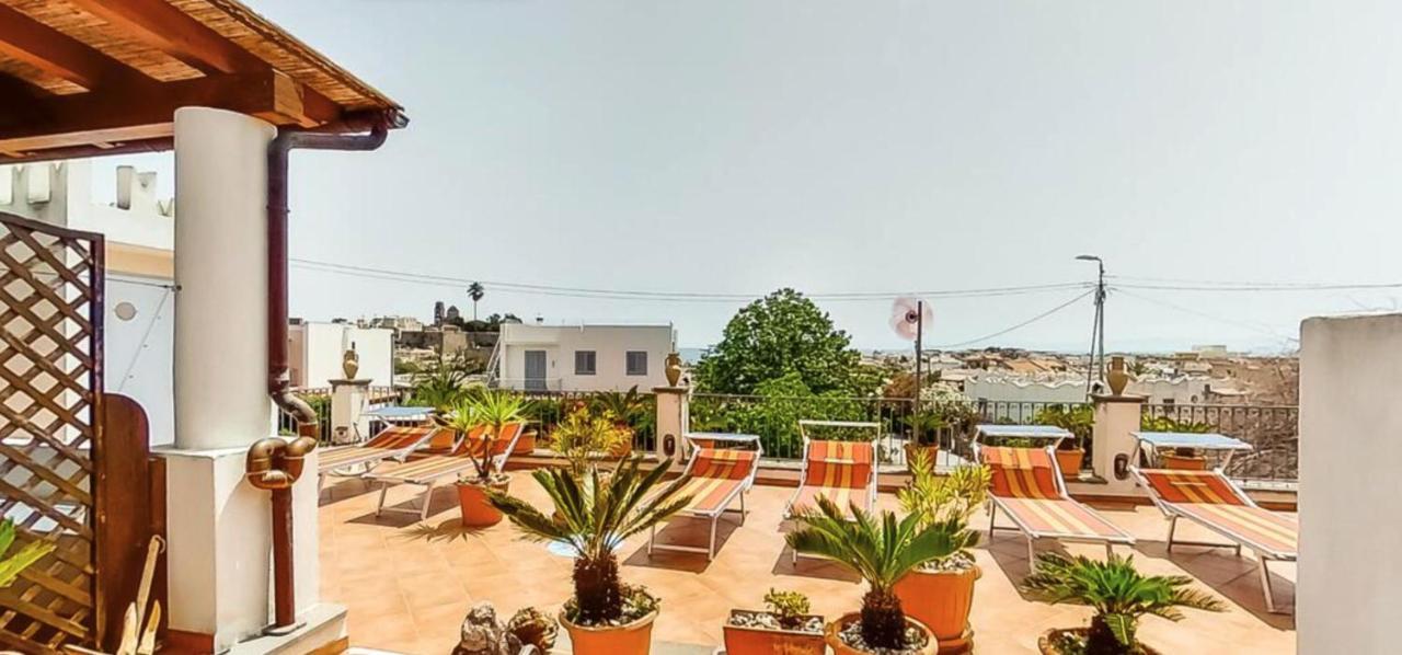 Casa Vacanza Artemis ลีปารี ภายนอก รูปภาพ