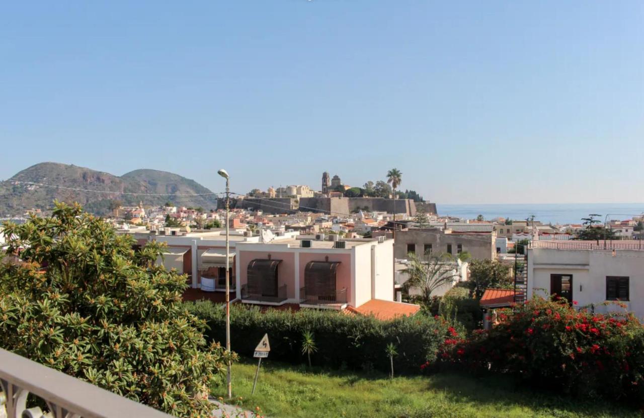 Casa Vacanza Artemis ลีปารี ภายนอก รูปภาพ