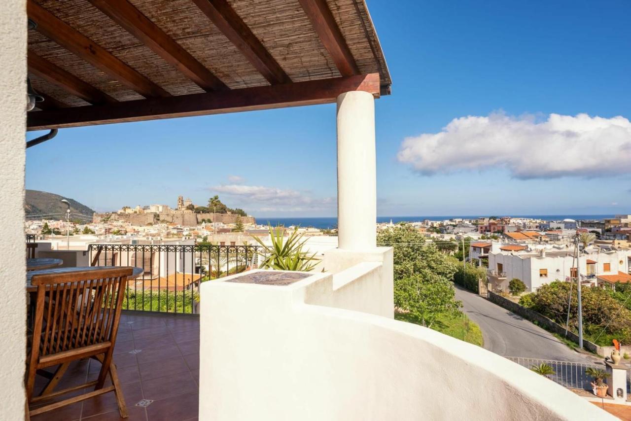 Casa Vacanza Artemis ลีปารี ภายนอก รูปภาพ