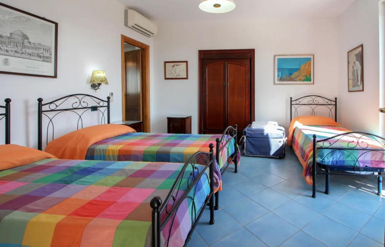 Casa Vacanza Artemis ลีปารี ภายนอก รูปภาพ
